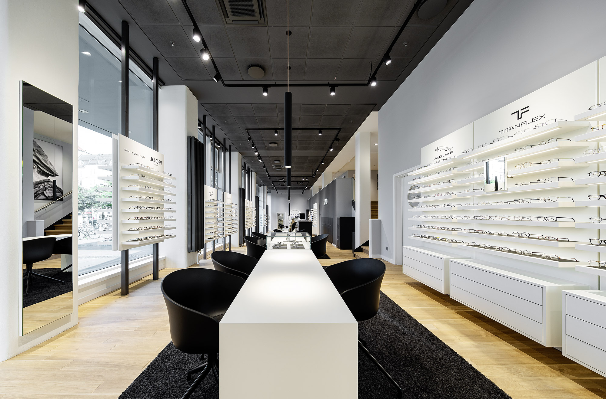 » KIND Flagshipstore Hamburg Eppendorf