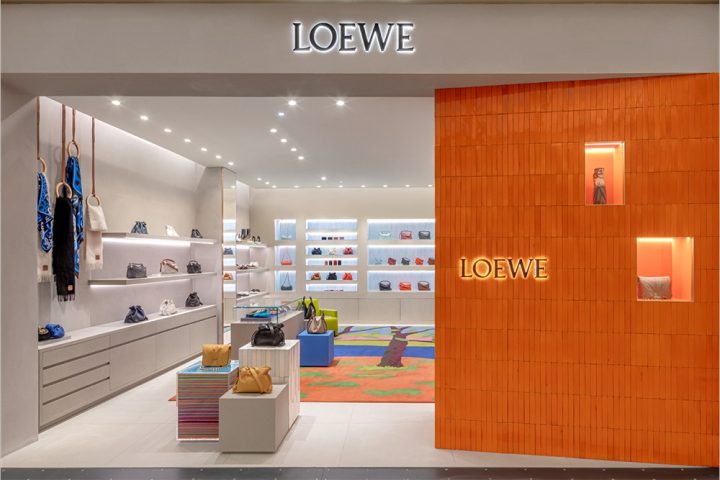 LOEWE - The #LOEWEtartan collection now available in store