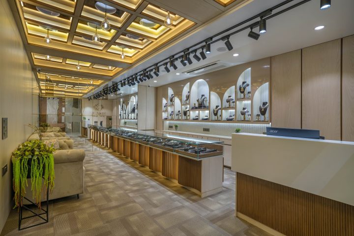 Jewellery shop sale interior ideas