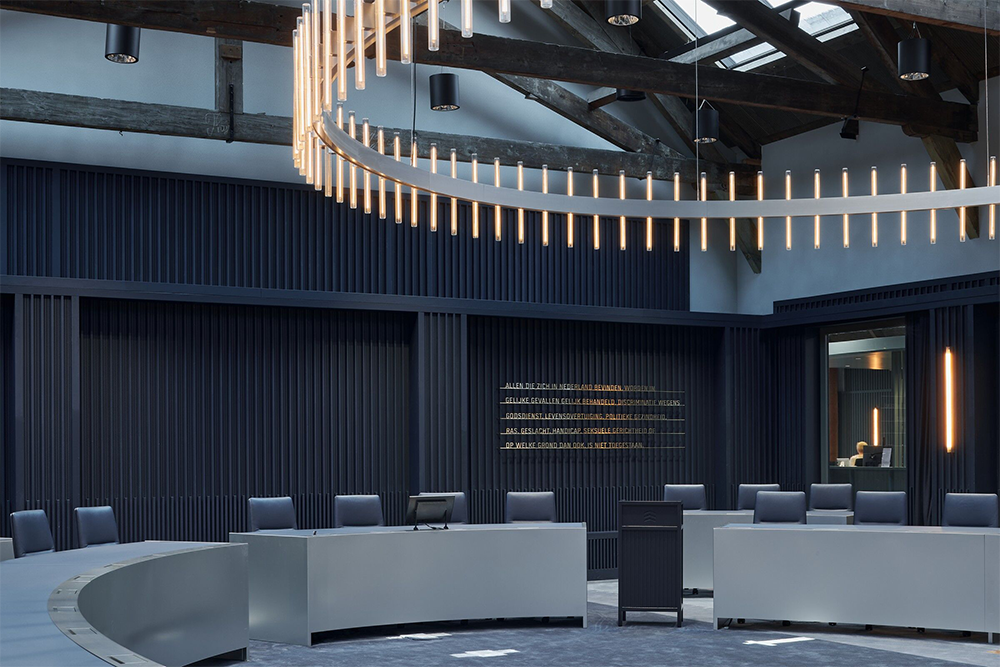 » Den Helder City Hall by Office Winhov and Van Hoogevest Architecten