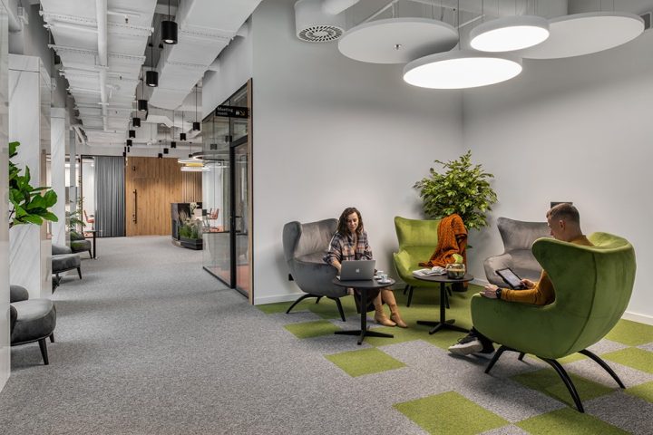Genesis office by ZIKZAK Architects