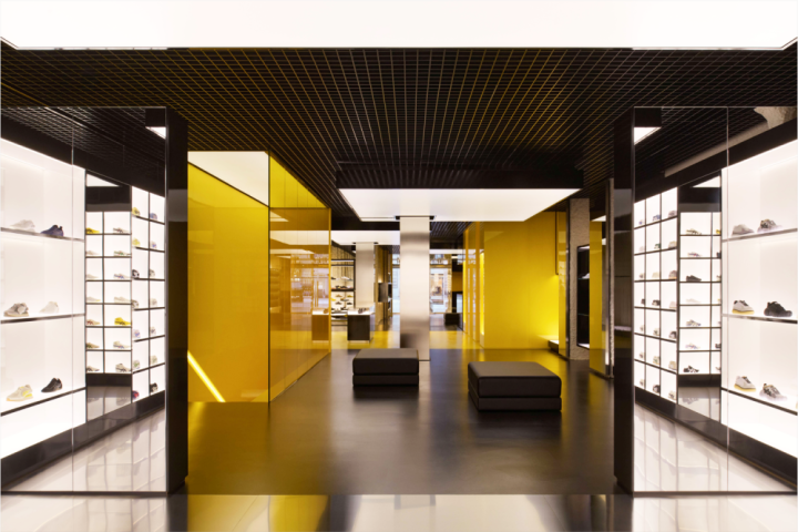 Onitsuka Tiger store by Studio Dini Cataldi