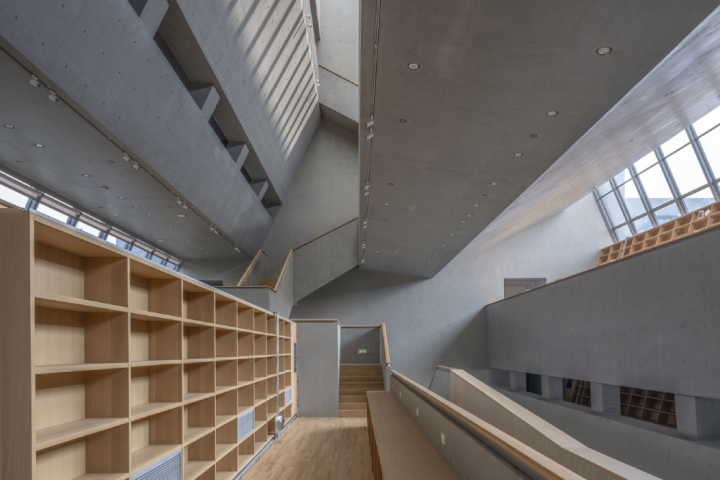 » Library of the High School Affiliated to Nanjing Normal University by ...