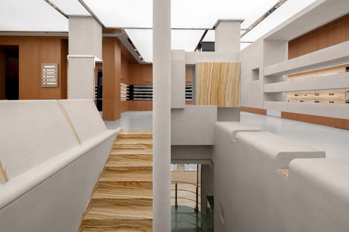 BOLON Flagship Store: A Perceptible Collective Impression