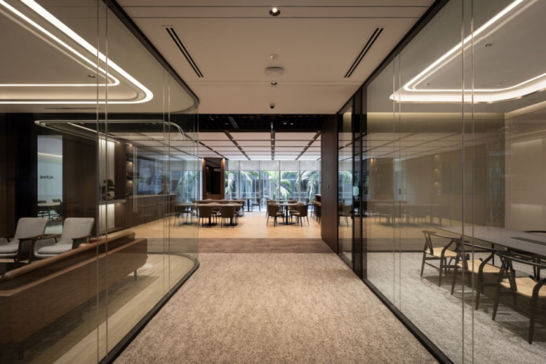 » Sun Venture Offices by DB&B